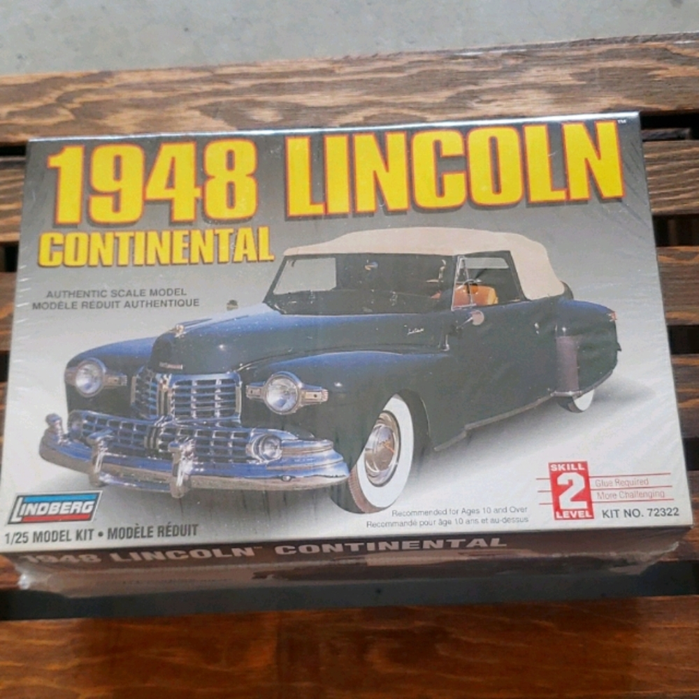 1948 Lincoln Continental model kit